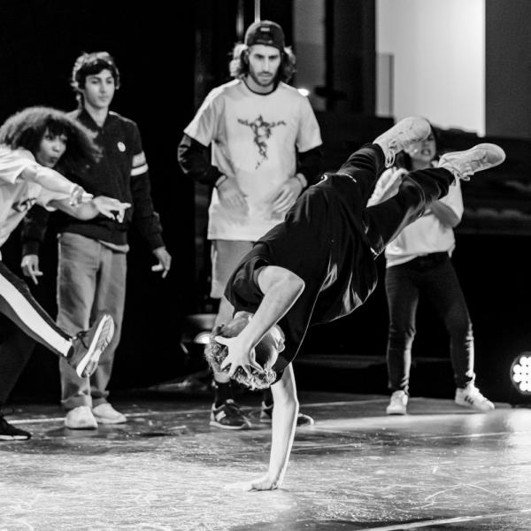 Jocelyne Saris Image du spectacle UN PAS DANS MA BULLE