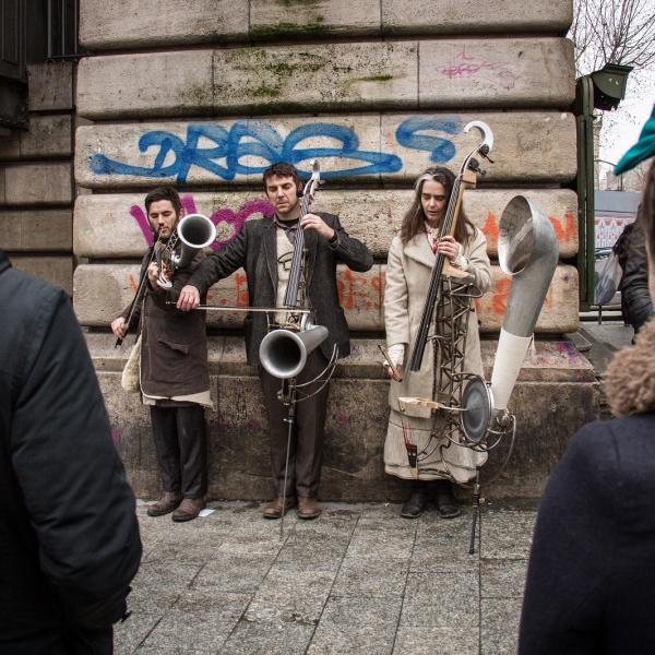 Visuel Spectacle Le chant des pavillons, Droits d&#039;auteur Vincent Vanhecke
